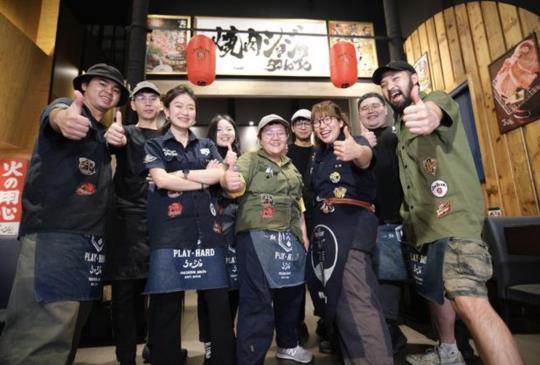 焼肉ショジョYakiniku SHOJO南霸天紅到台中不缺客人缺員工